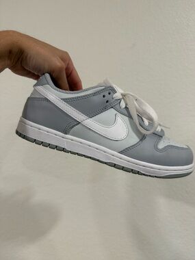 Nike Kids Gray and White Low-Top Sneaker